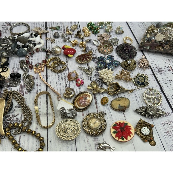 5 Pound Lb Lot Jewelry Vintage & Modern Wearable Crafting As Is - Picture 3 of 11